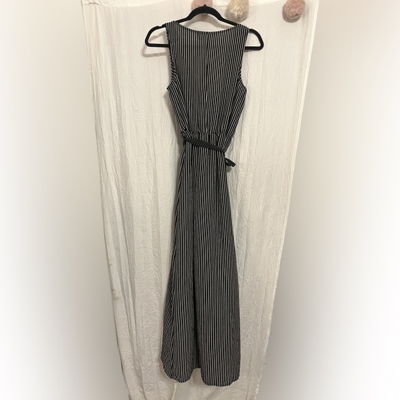 Superfoxx Pin Stripe Belted Maxi Dress 🌵Small - Picture 2 of 9